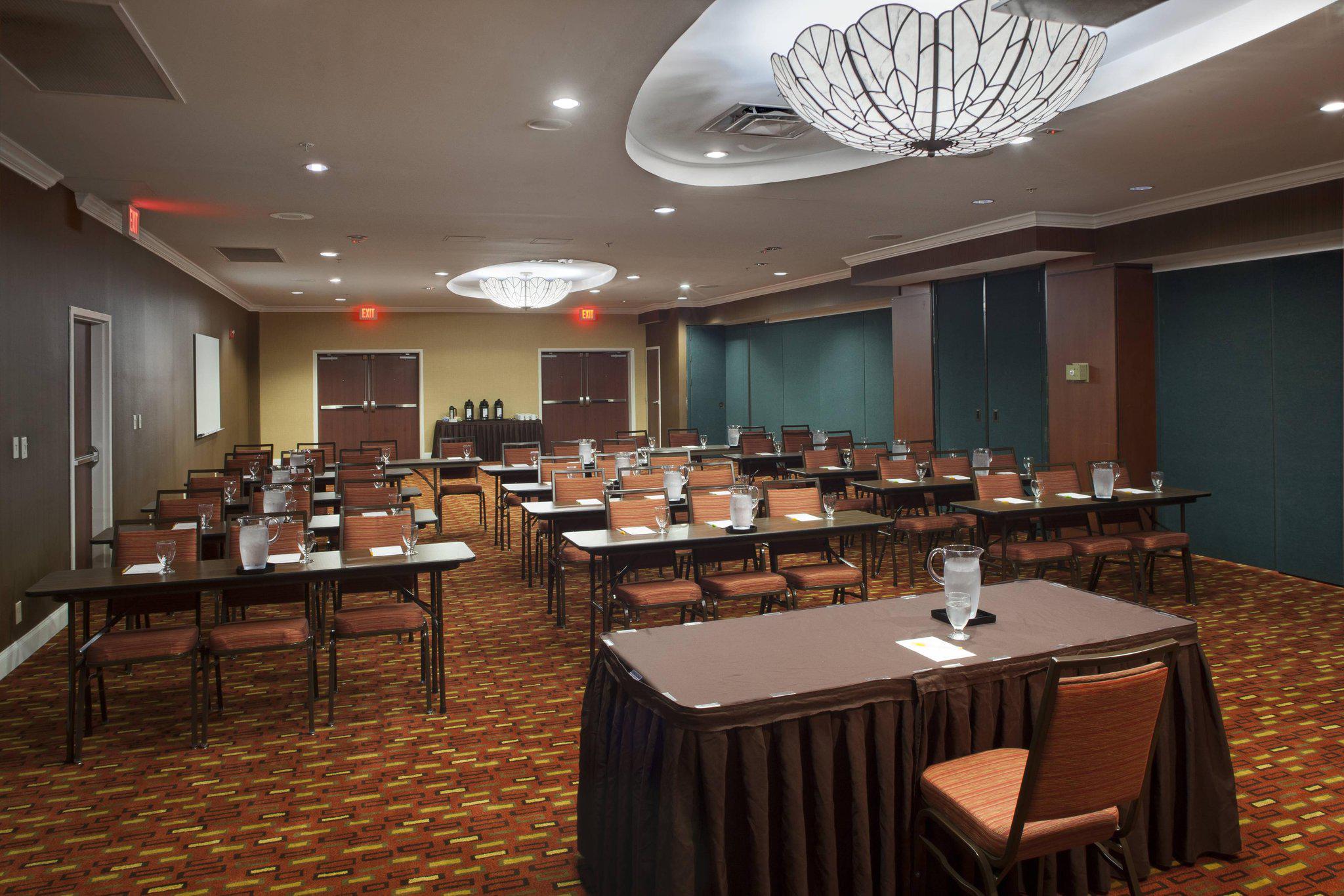 Courtyard by Marriott Jacksonville Orange Park Photo