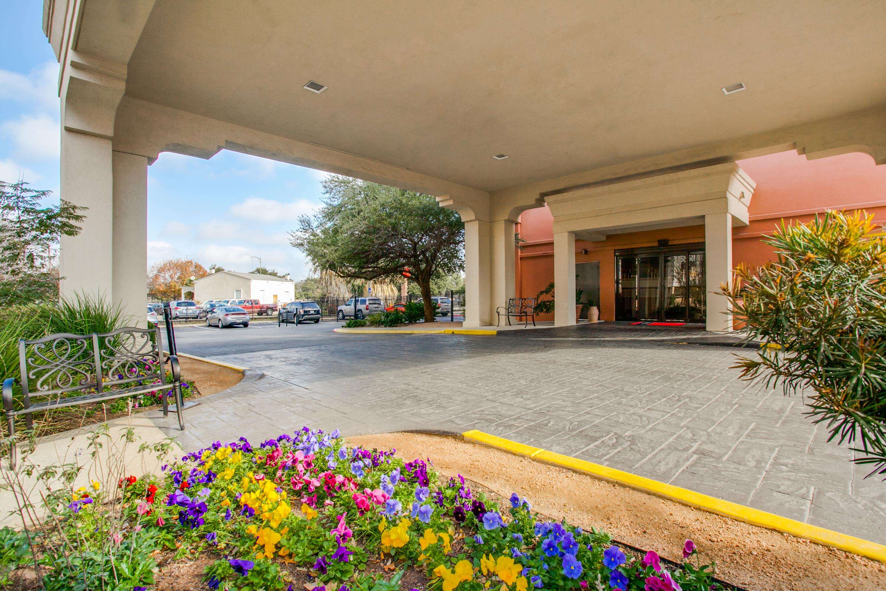 Hampton Inn San Antonio-Downtown (River Walk) Photo