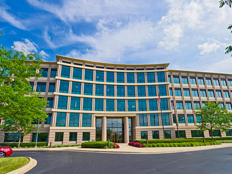 Regus - Illinois, Warrenville - Cantera Photo