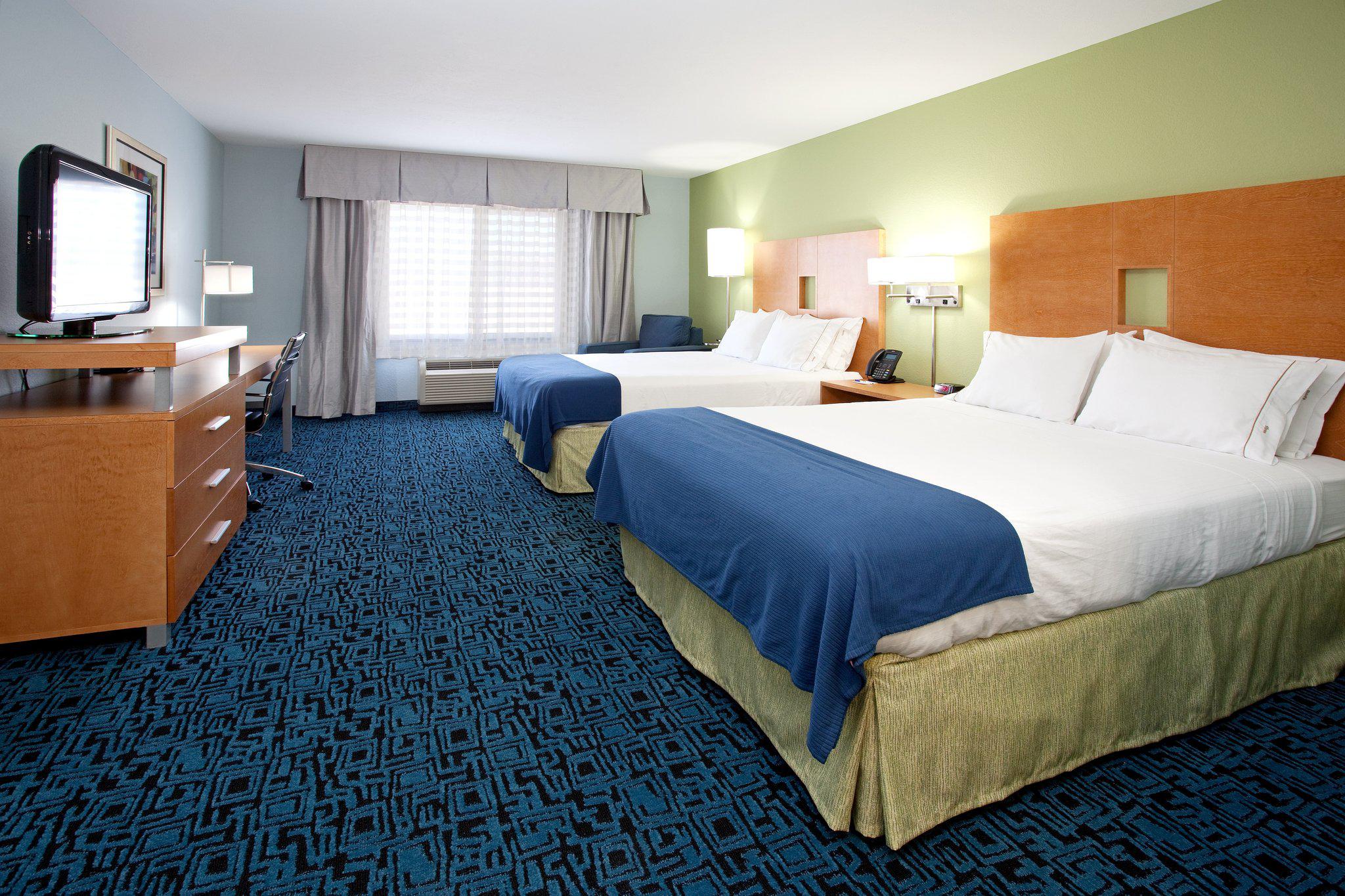 Holiday Inn Express & Suites Rock Springs Green River Photo