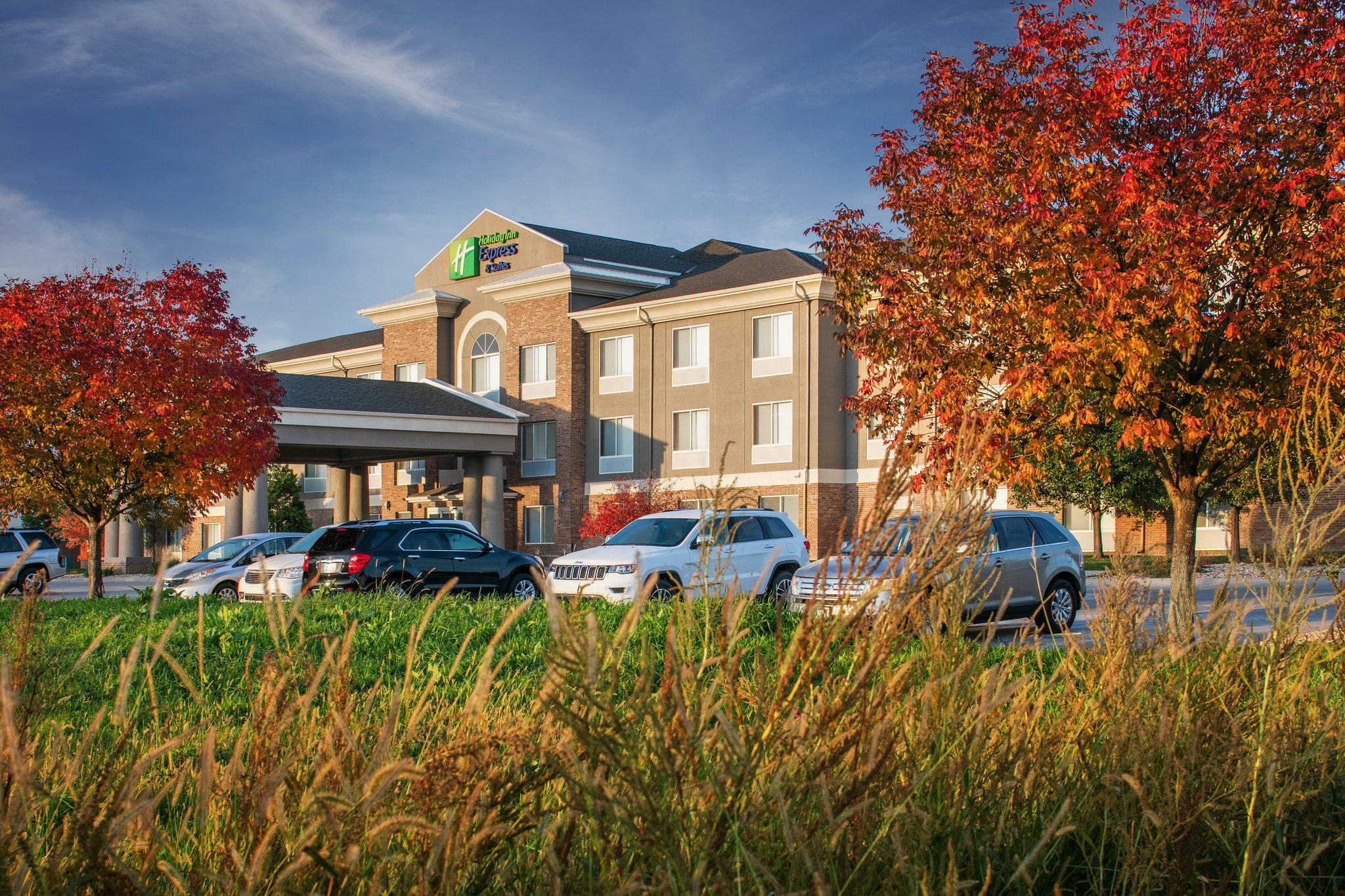 Holiday Inn Express & Suites Bellevue (Omaha Area) Photo