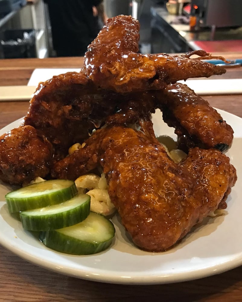 Fried Spiseattle Wings (Mild-Moderate Seattle Spicy)