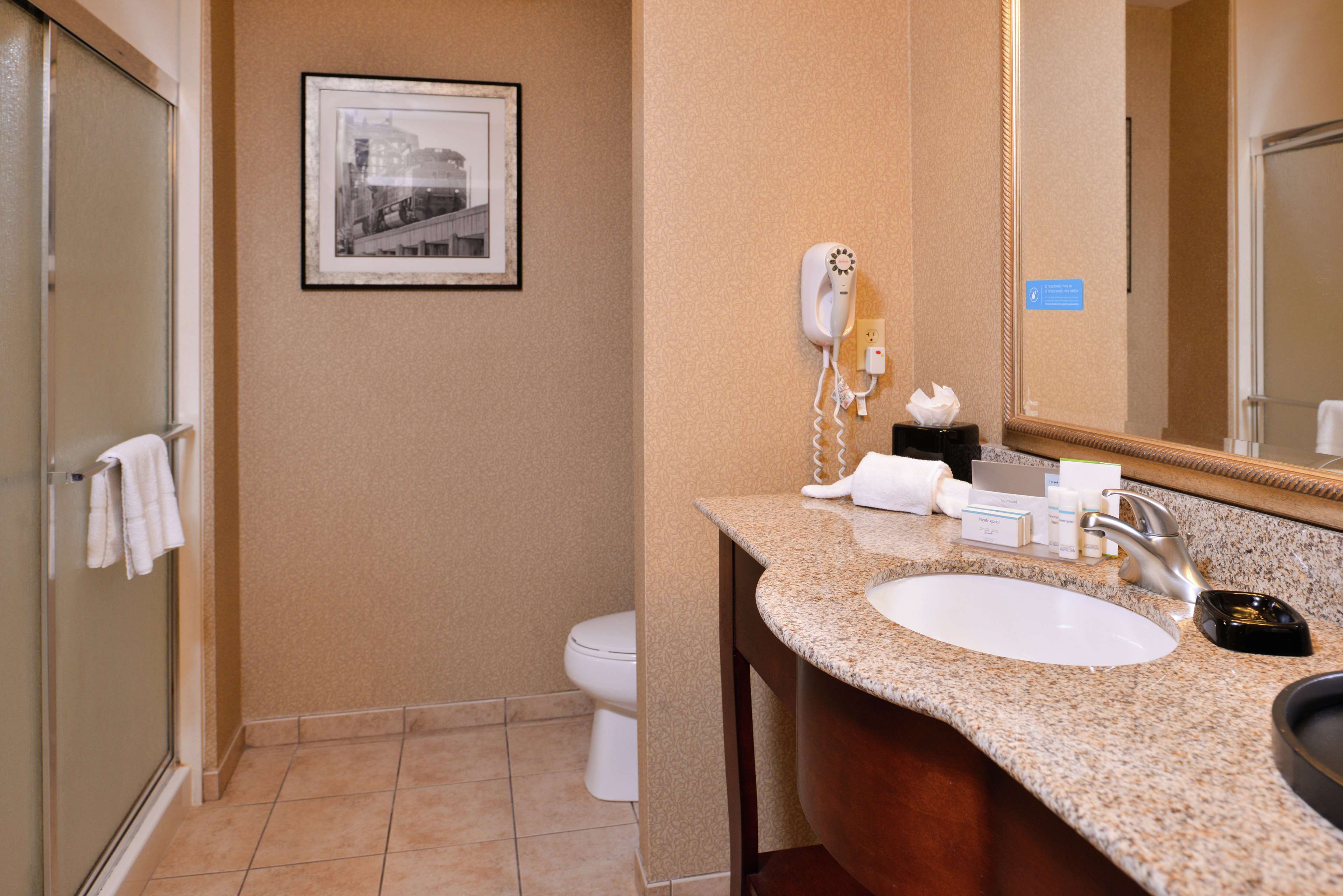 Hampton Inn Jackson Photo