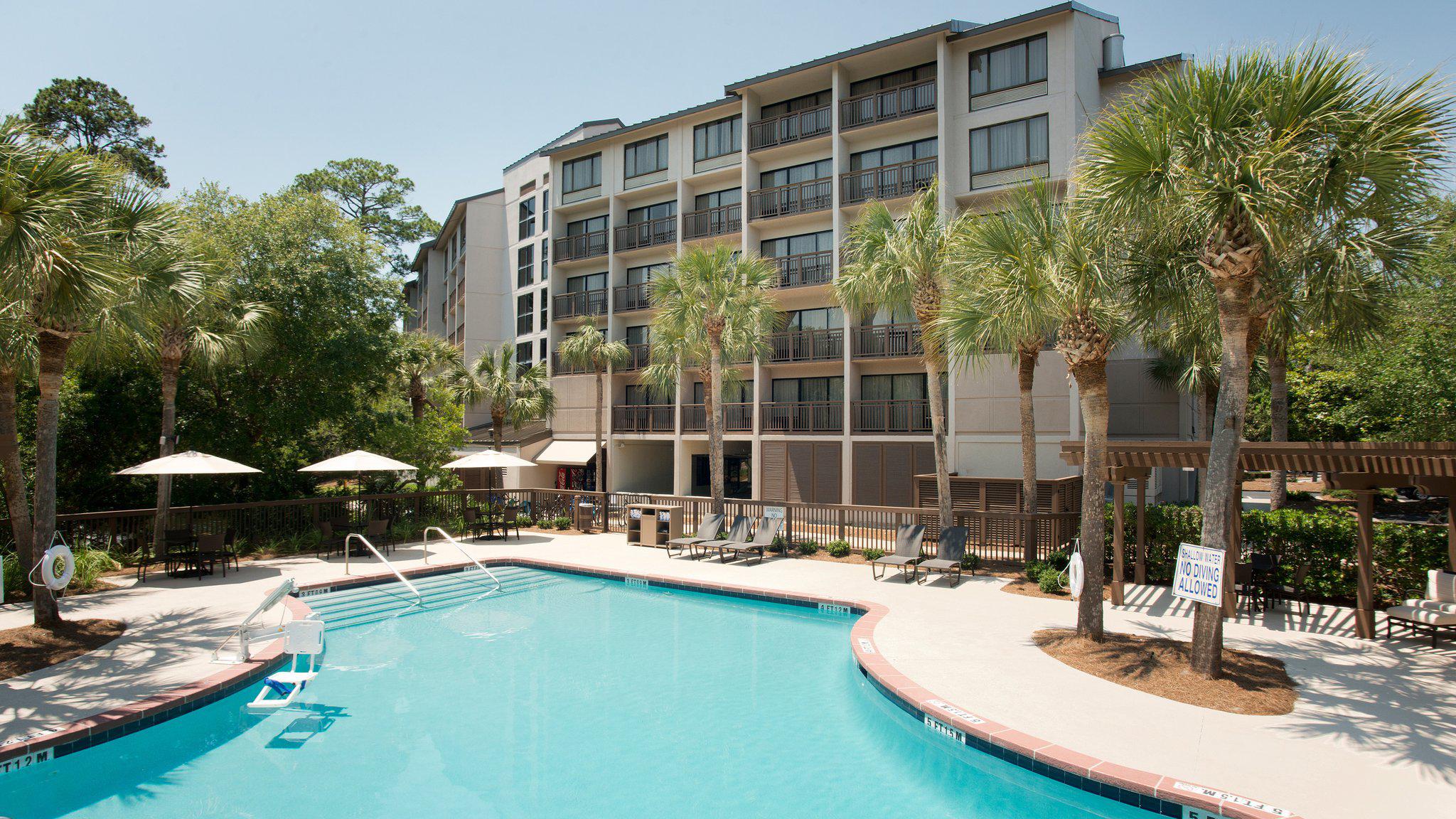 Holiday Inn Express Hilton Head Island Photo