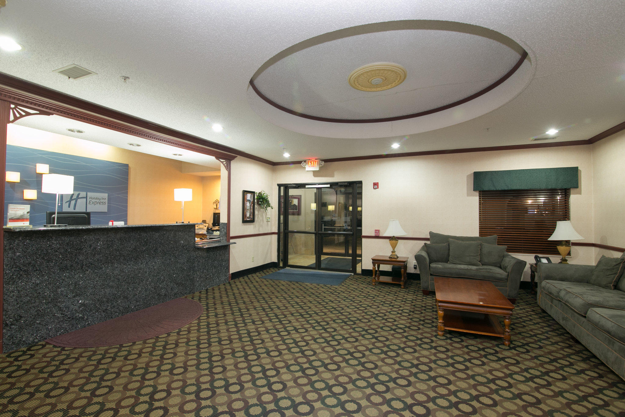 Holiday Inn Express & Suites Sycamore Photo