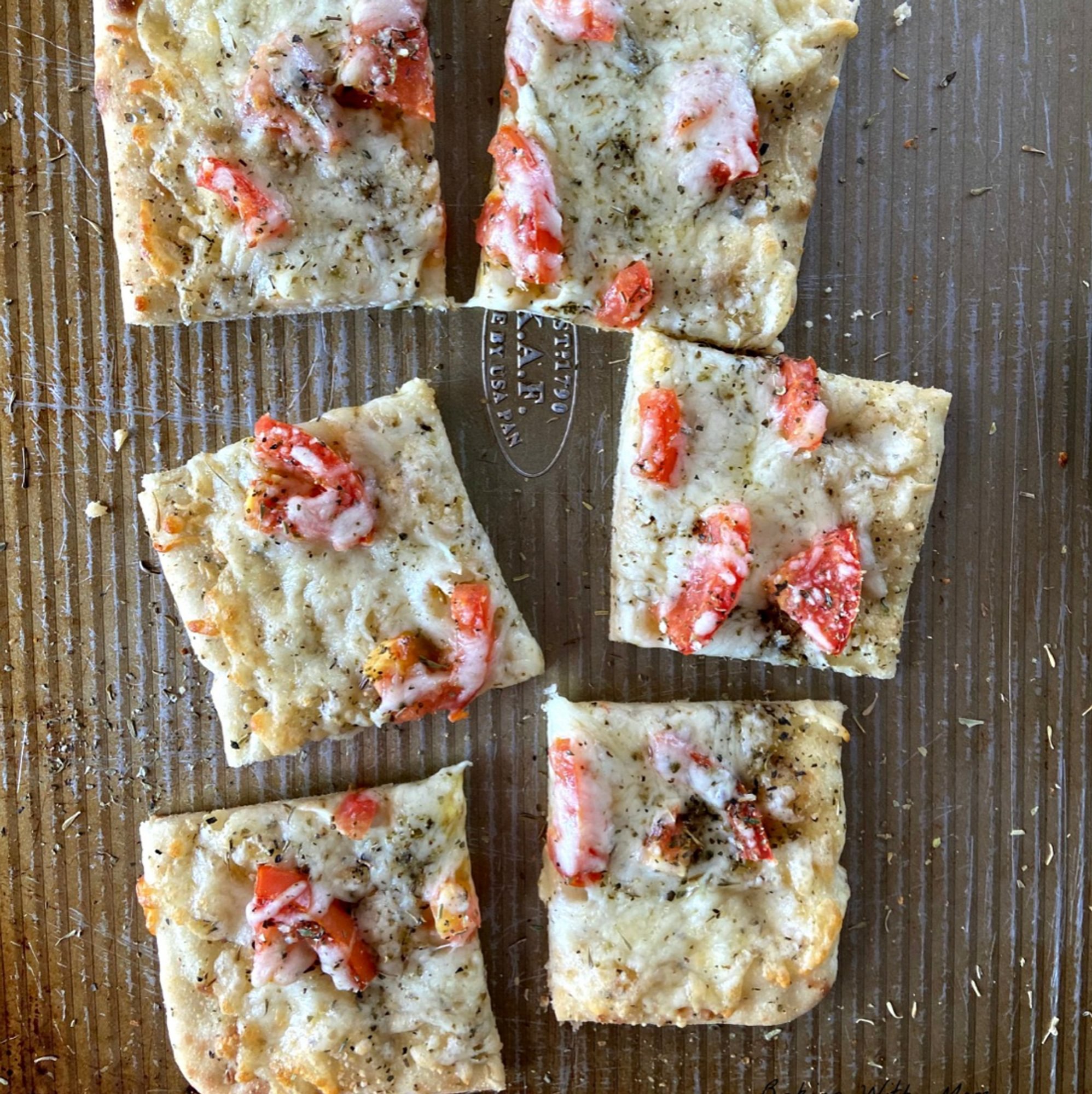 Cheese Garlic Tomato Bread