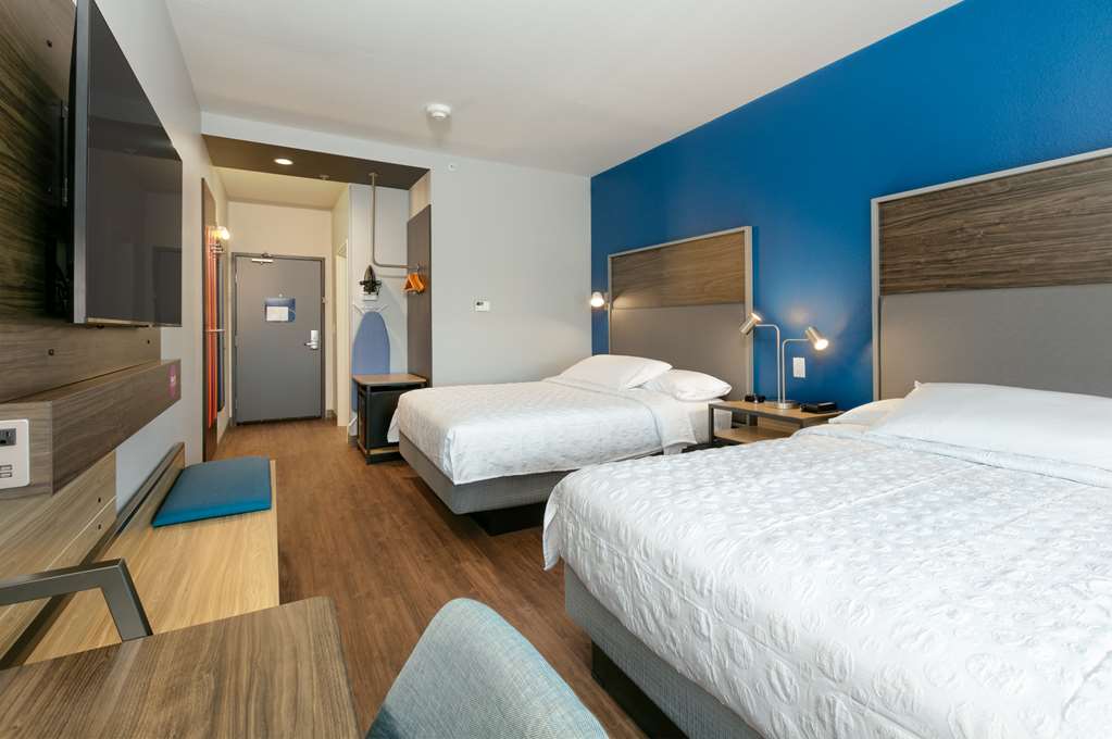 Tru by Hilton Austin NW Arboretum Image