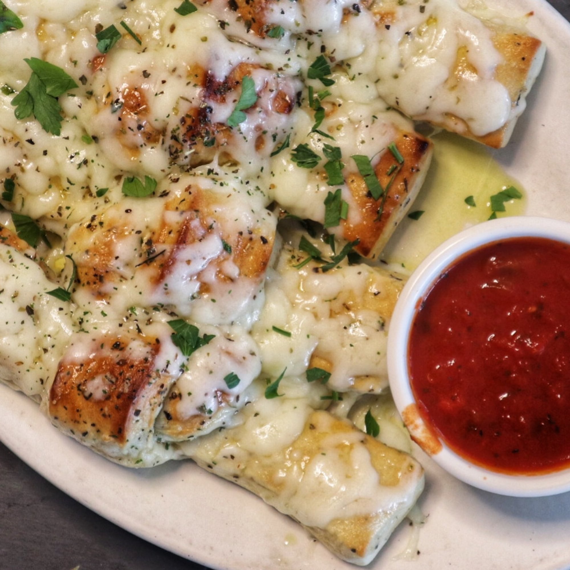 Cheesy Garlic Knots