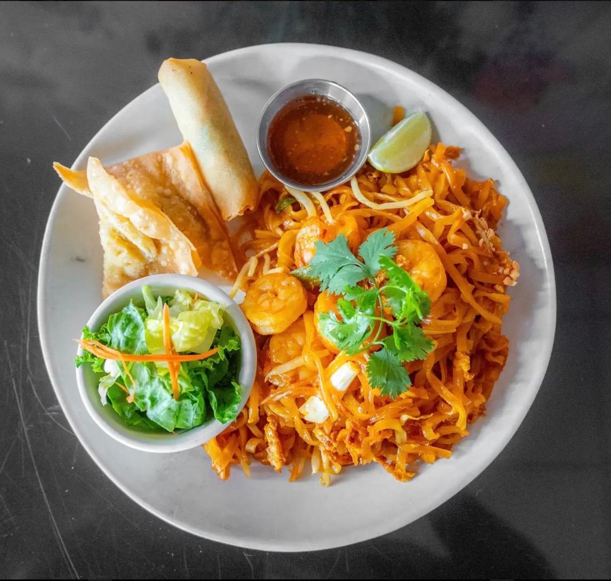 (L-11) Pad Thai