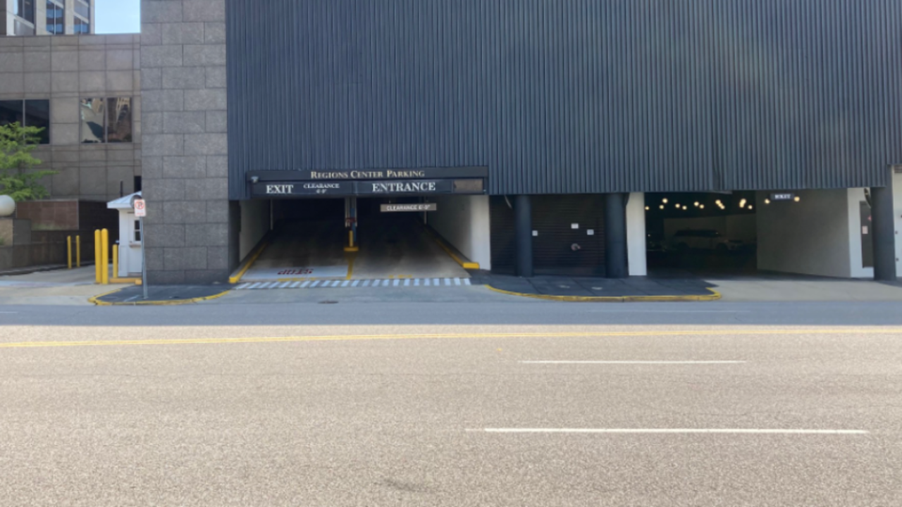 LAZ Parking - Regions Center Parking Deck