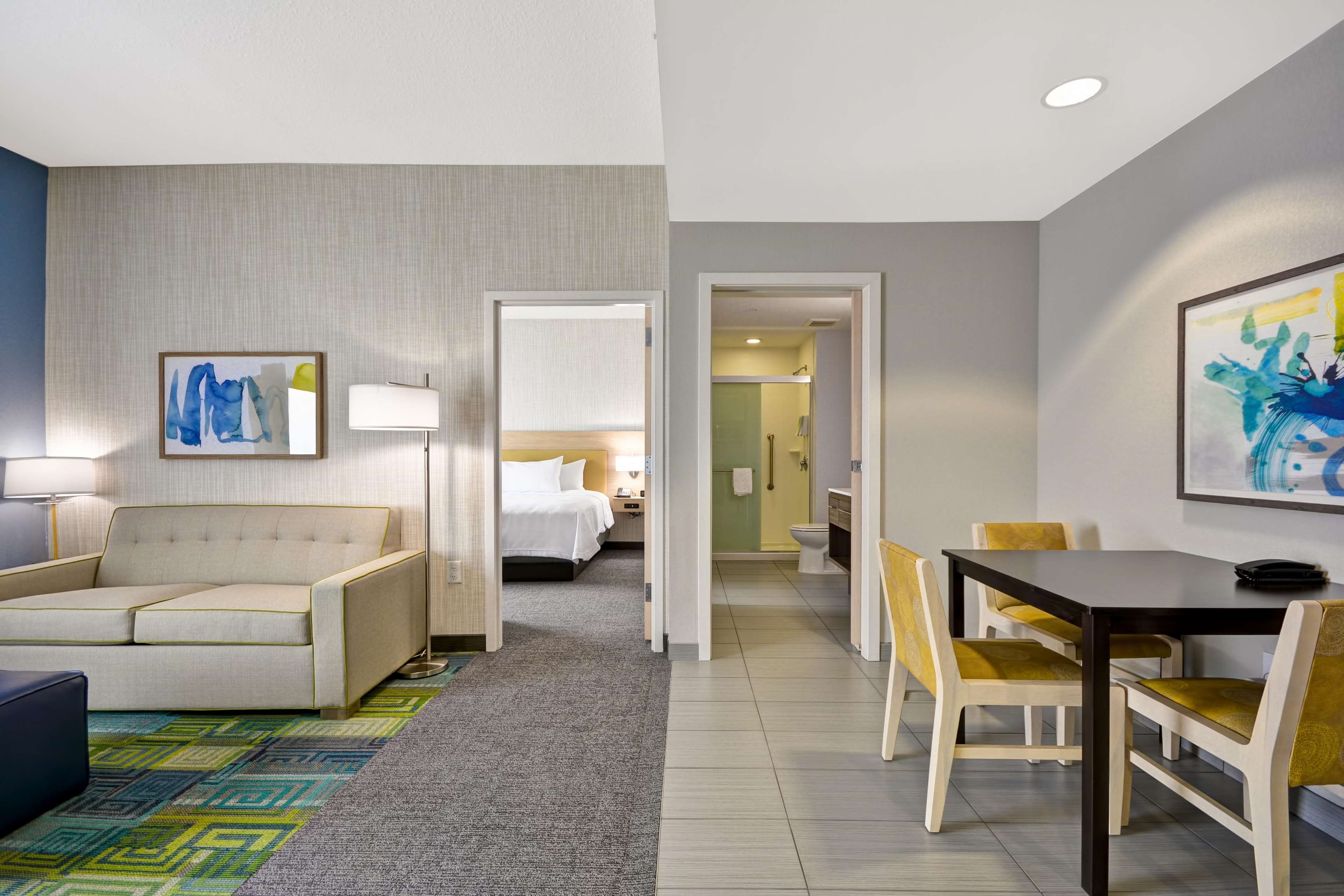 Home2 Suites by Hilton Blue Ash Cincinnati Photo