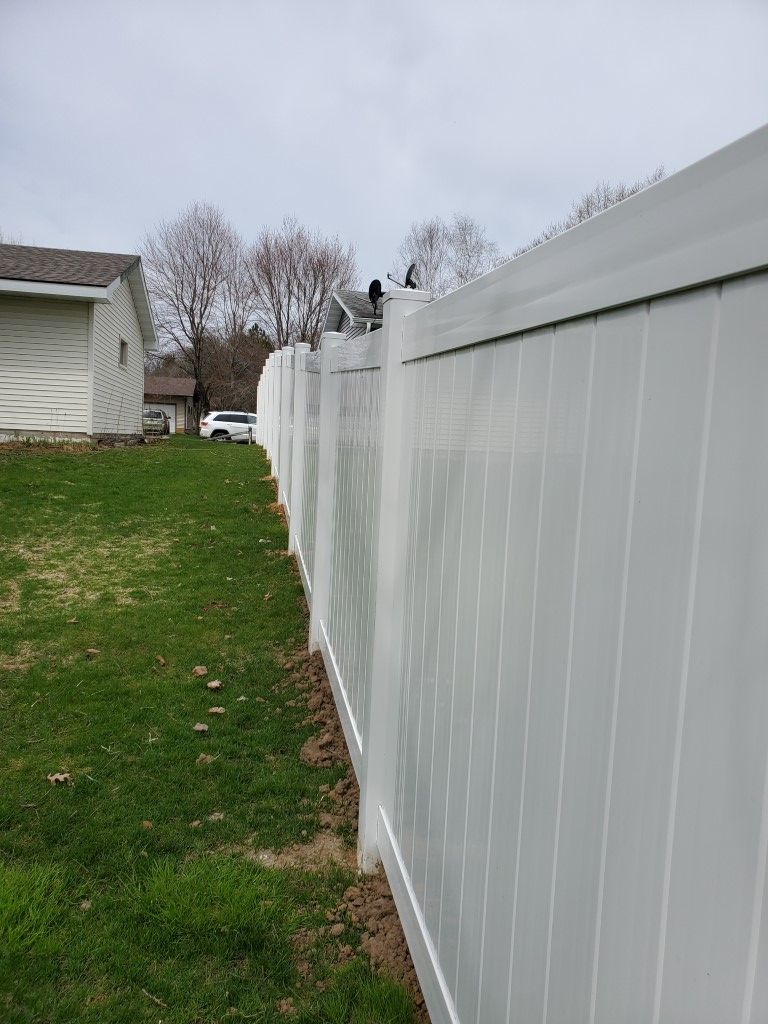 B&B Fence LLC Photo