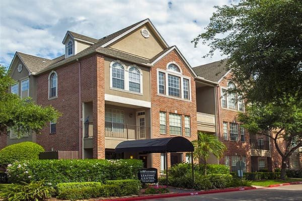 Images The Village at Bellaire