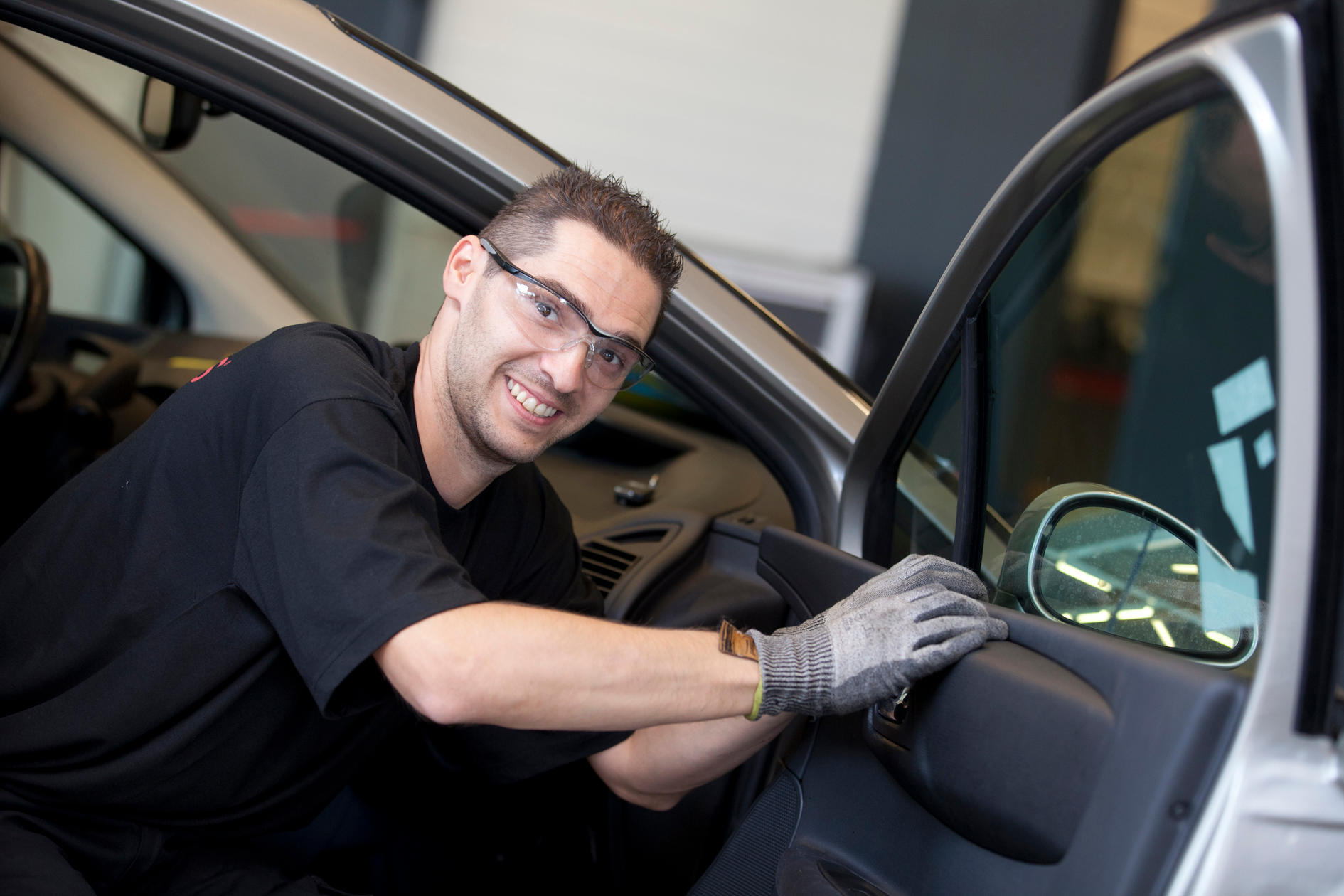 Carglass® Ans : Remplacer & réparer les vitres de voiture