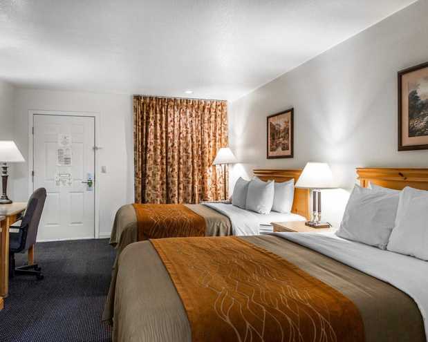 Images Comfort Inn & Suites Sequoia Kings Canyon