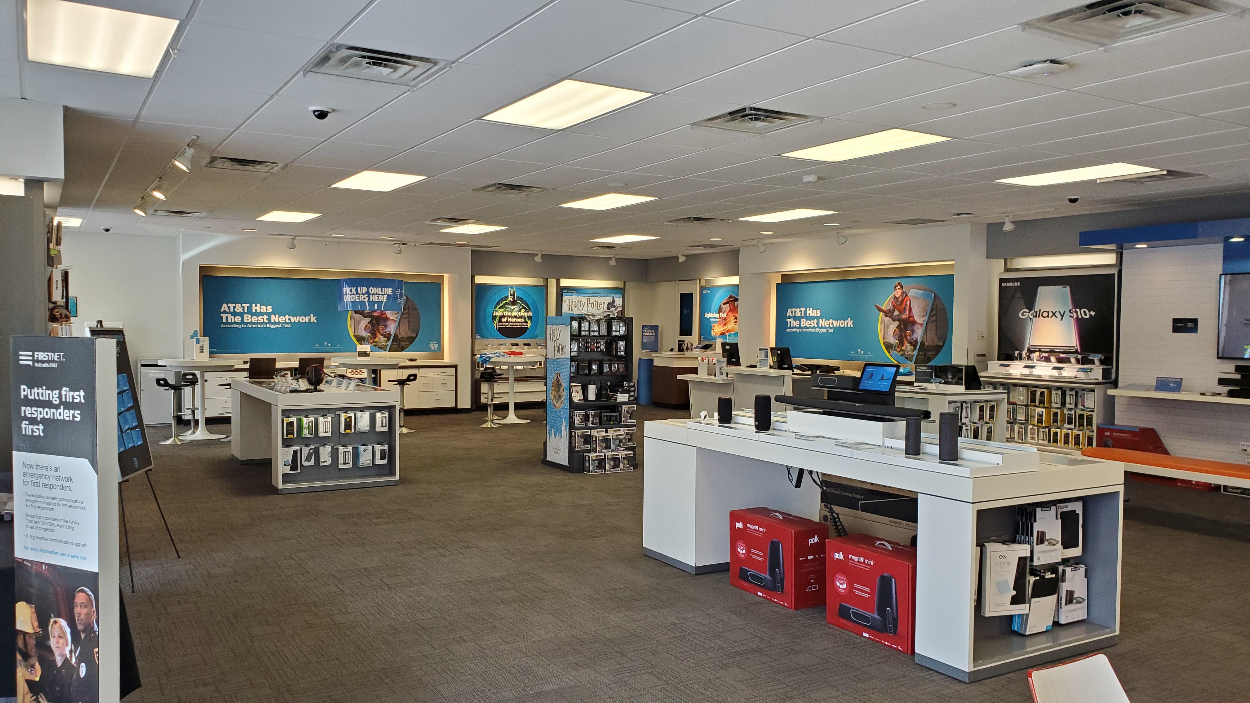 AT&T Store Photo