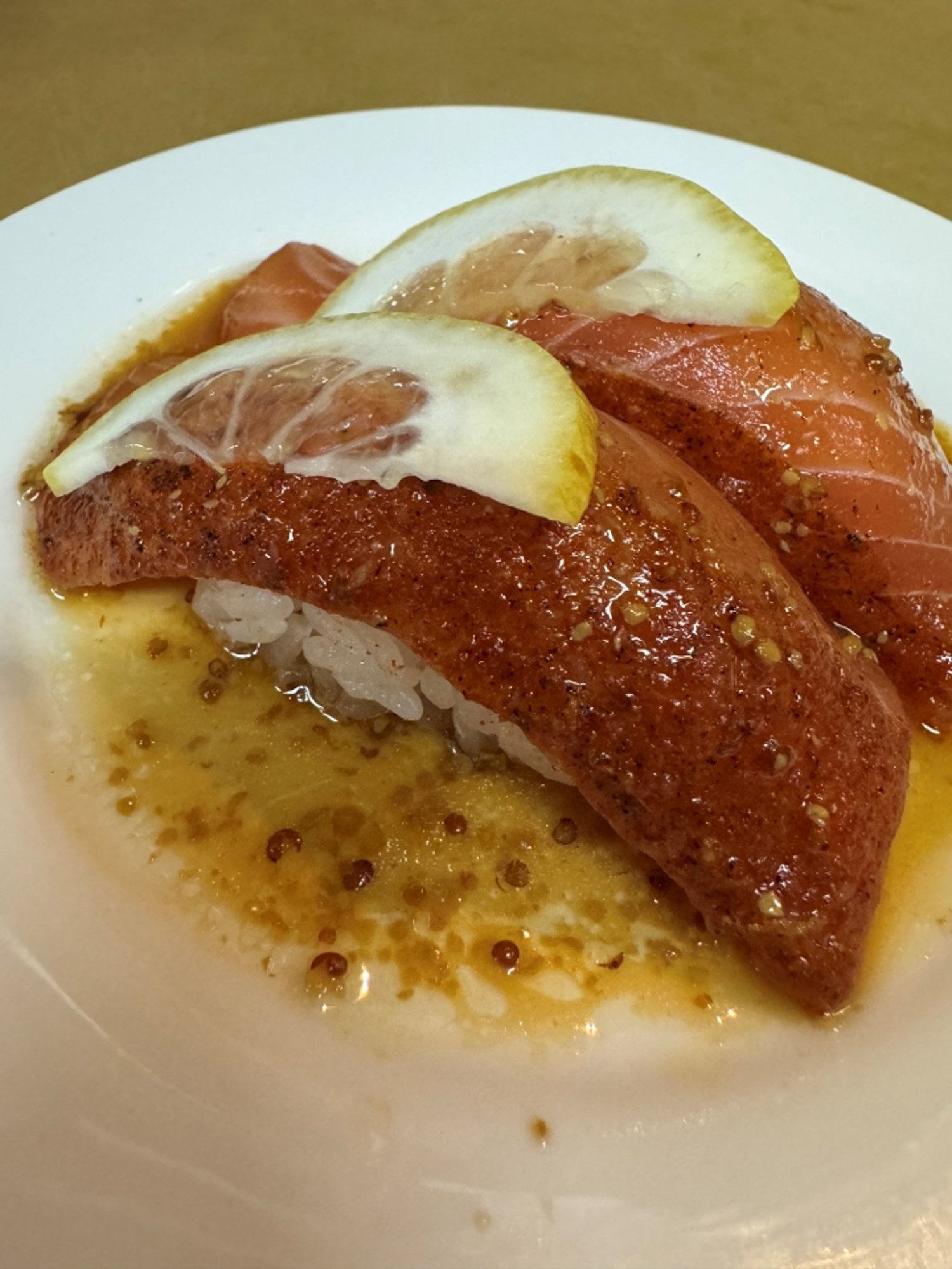 Peppered Salmon with Lemon