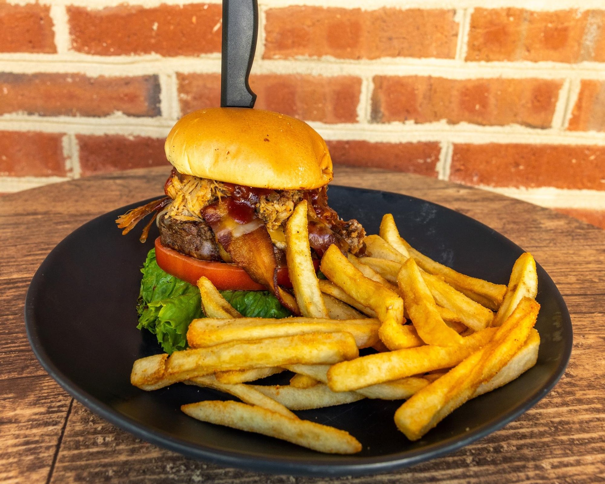 Betcha Can't BBQ Burger