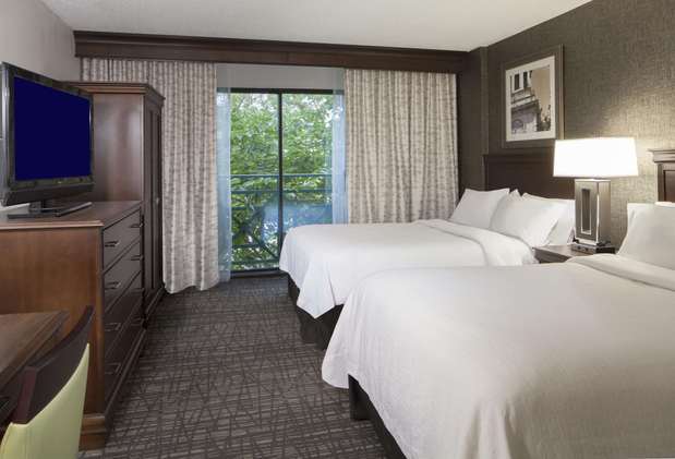 Images Embassy Suites by Hilton Philadelphia Airport