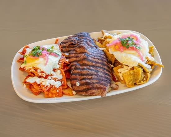 Chilaquiles Divorciados