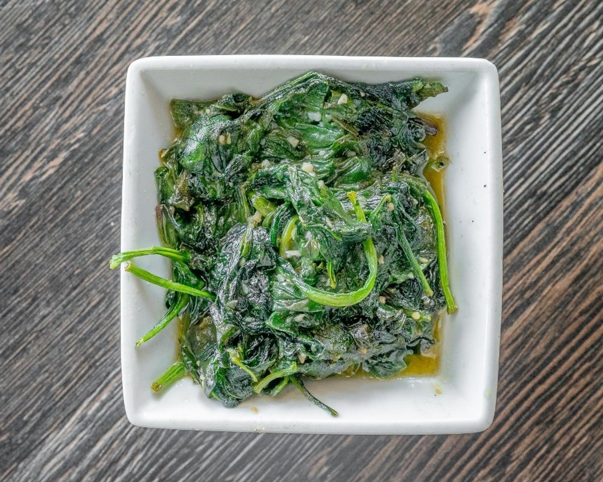 SAUTEED SPINNICH