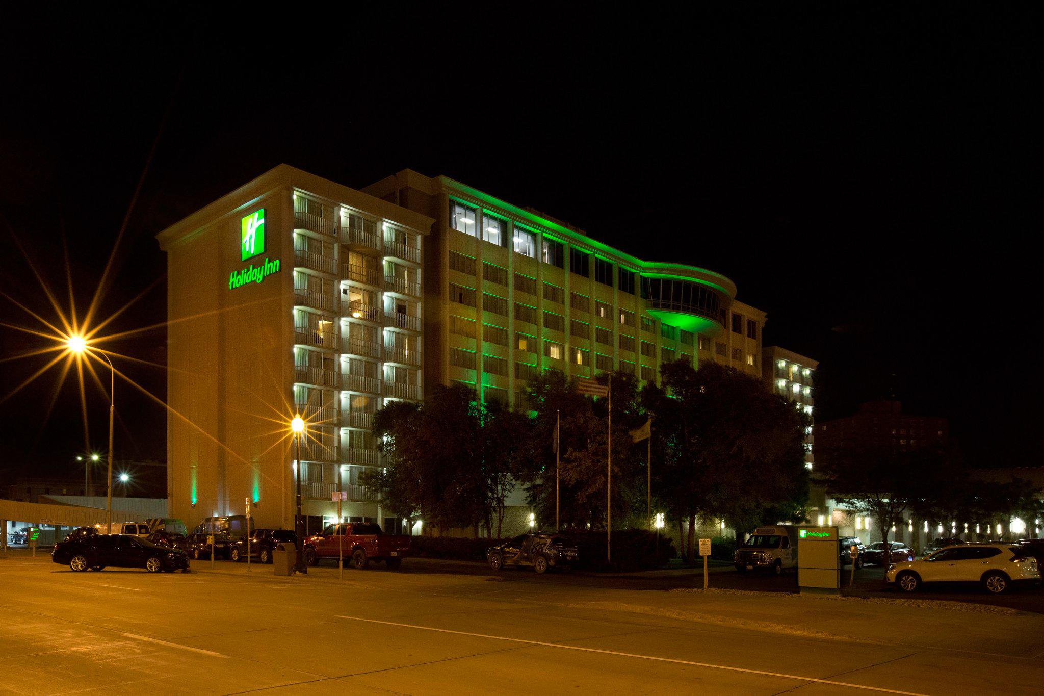 Holiday Inn Sioux Falls-City Centre Photo