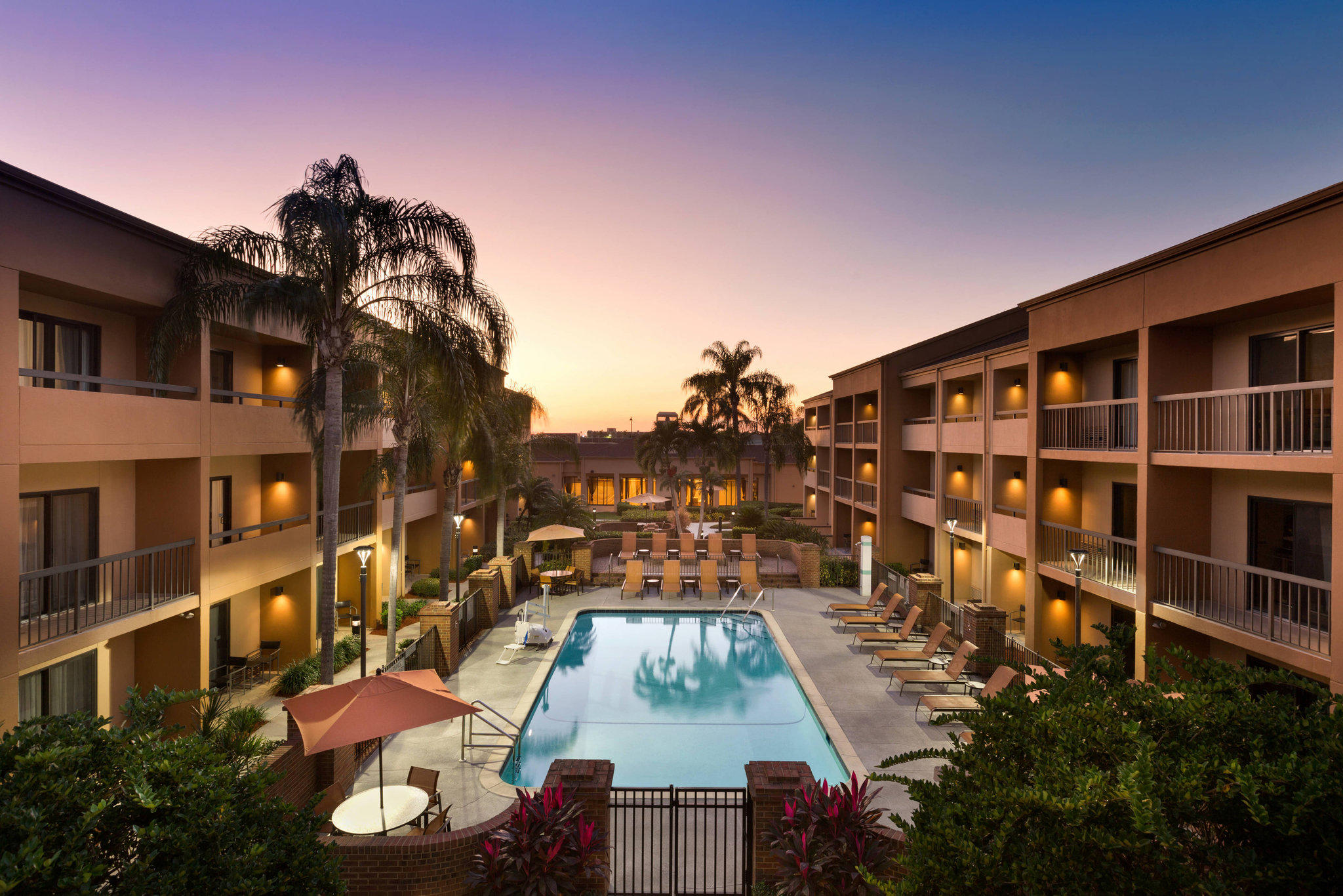 Courtyard by Marriott Fort Myers Cape Coral Photo