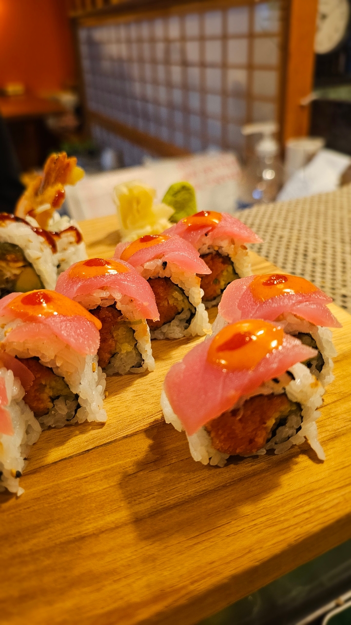 Kiss of Fire Roll