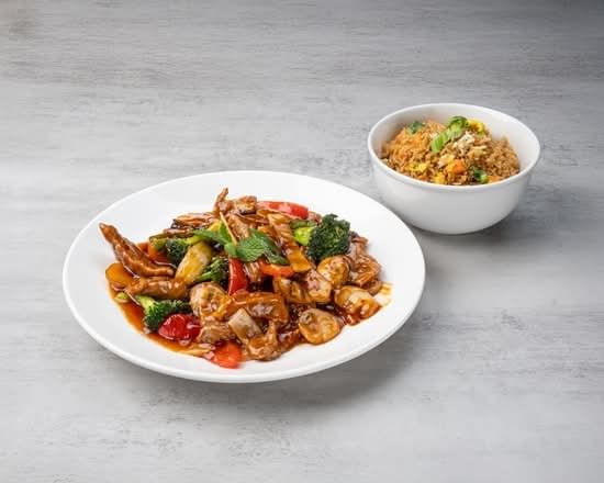 Beef with Garlic Souce