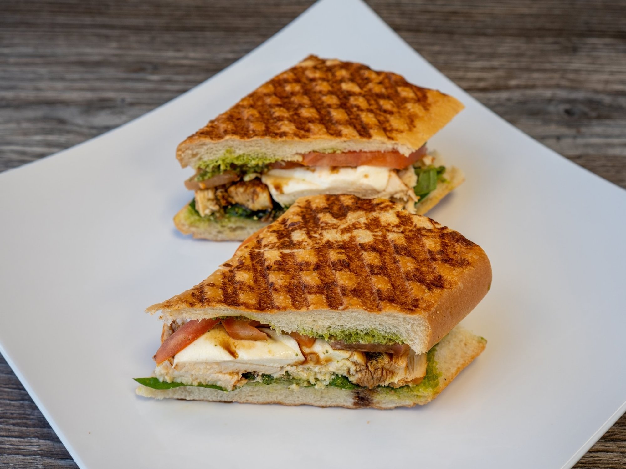 CHICKEN CAPRESE
