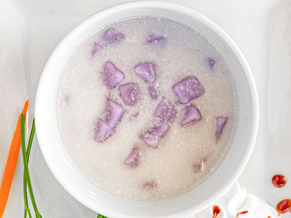 Taro Pearl In Coconut
