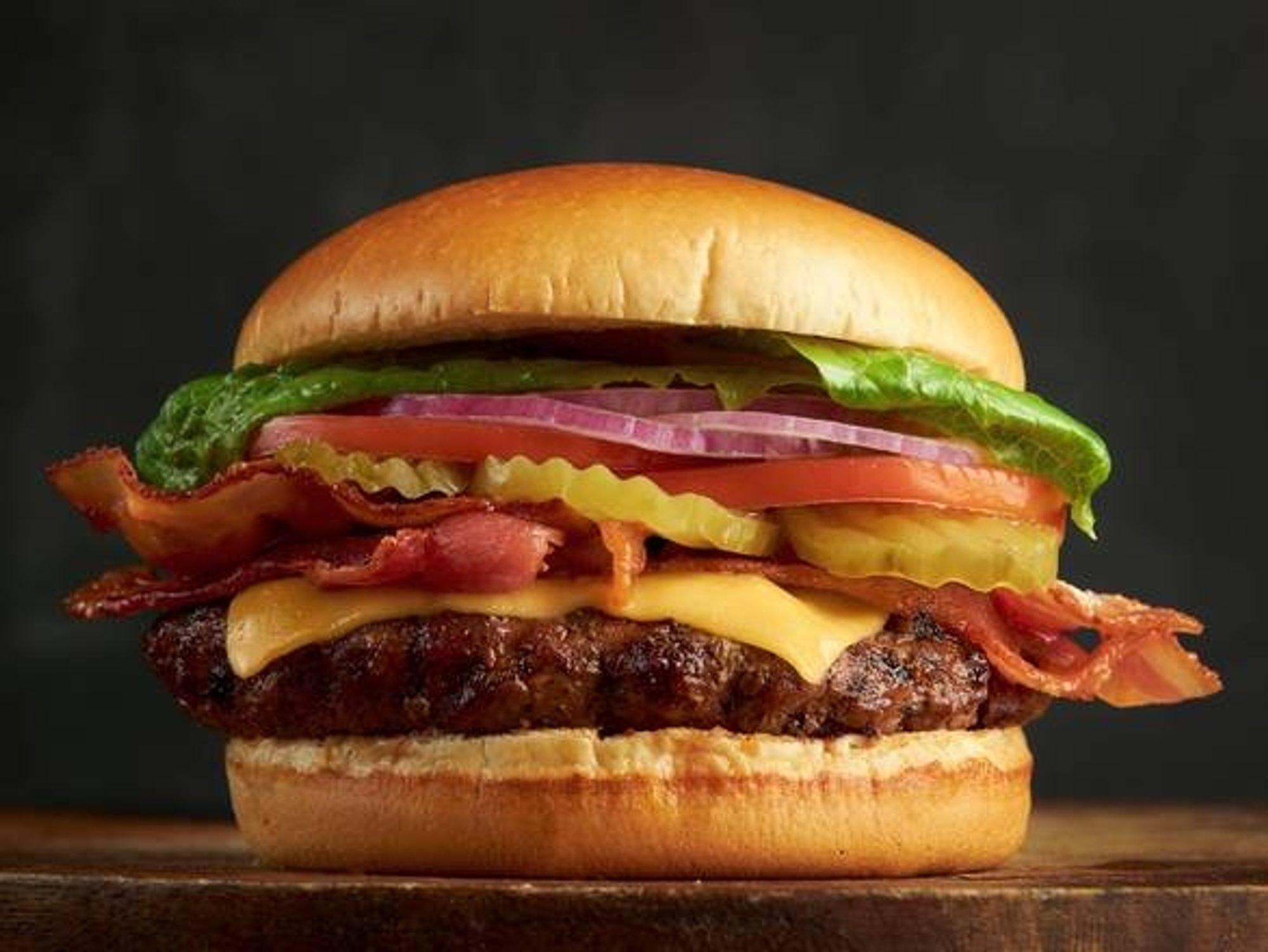 1/4 Lb Bacon Cheeseburger Combo (Includes Potato Fries and a Soda)