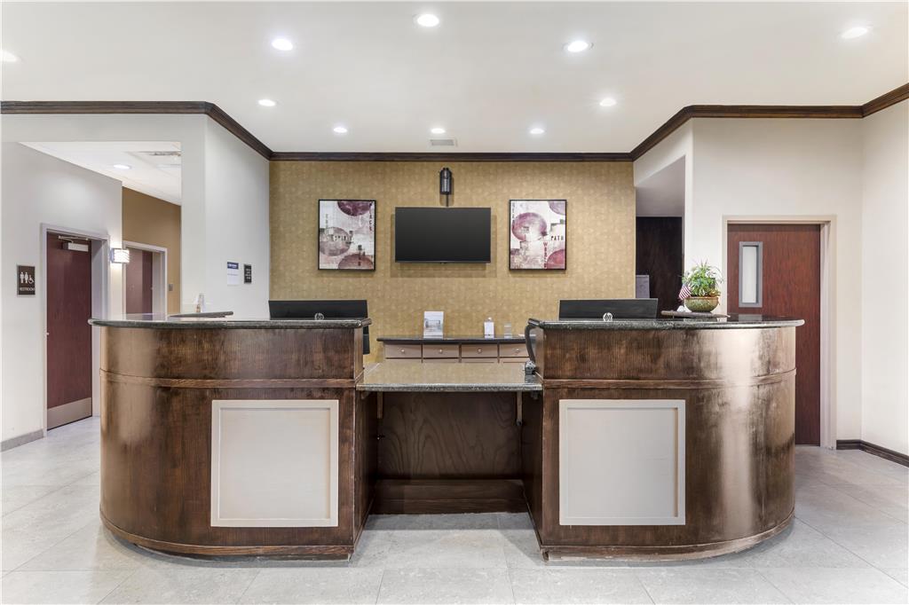 Best Western Red River Inn & Suites Image