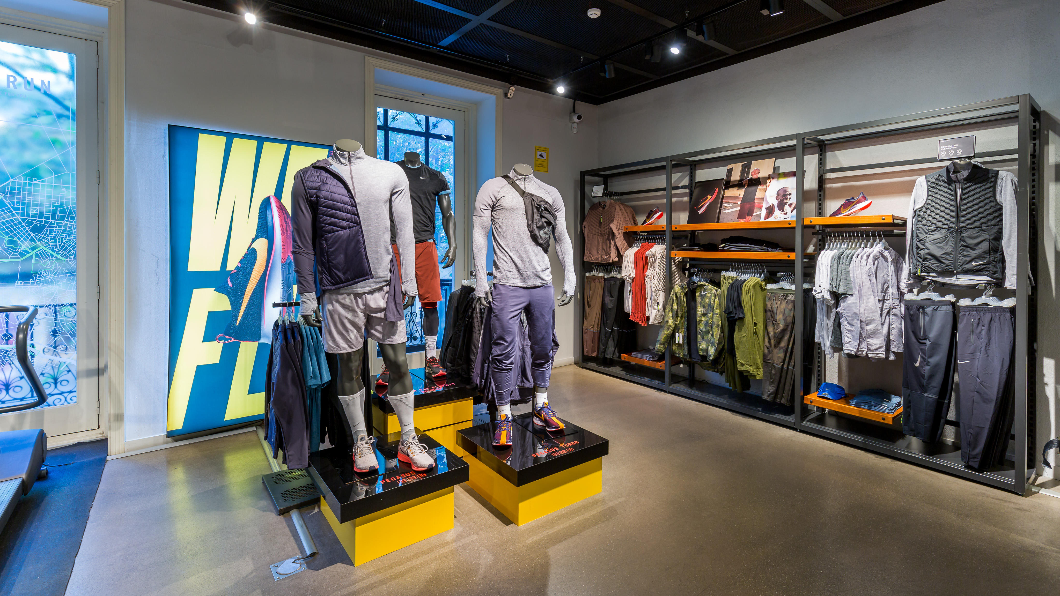 Images Nike Store Serrano
