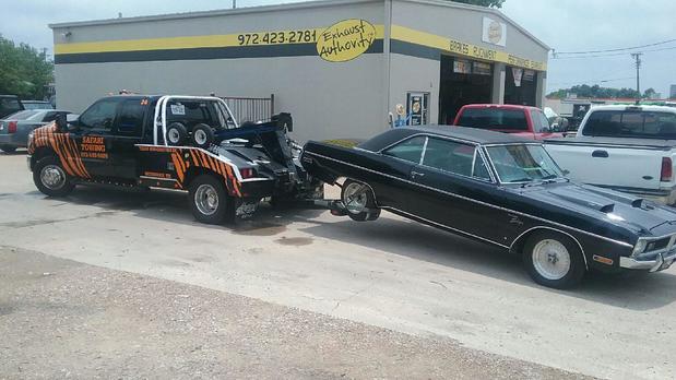 Images Safari Towing & Road Service