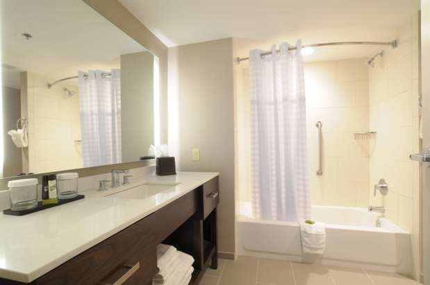 Images Embassy Suites by Hilton Oklahoma City Downtown Medical Center