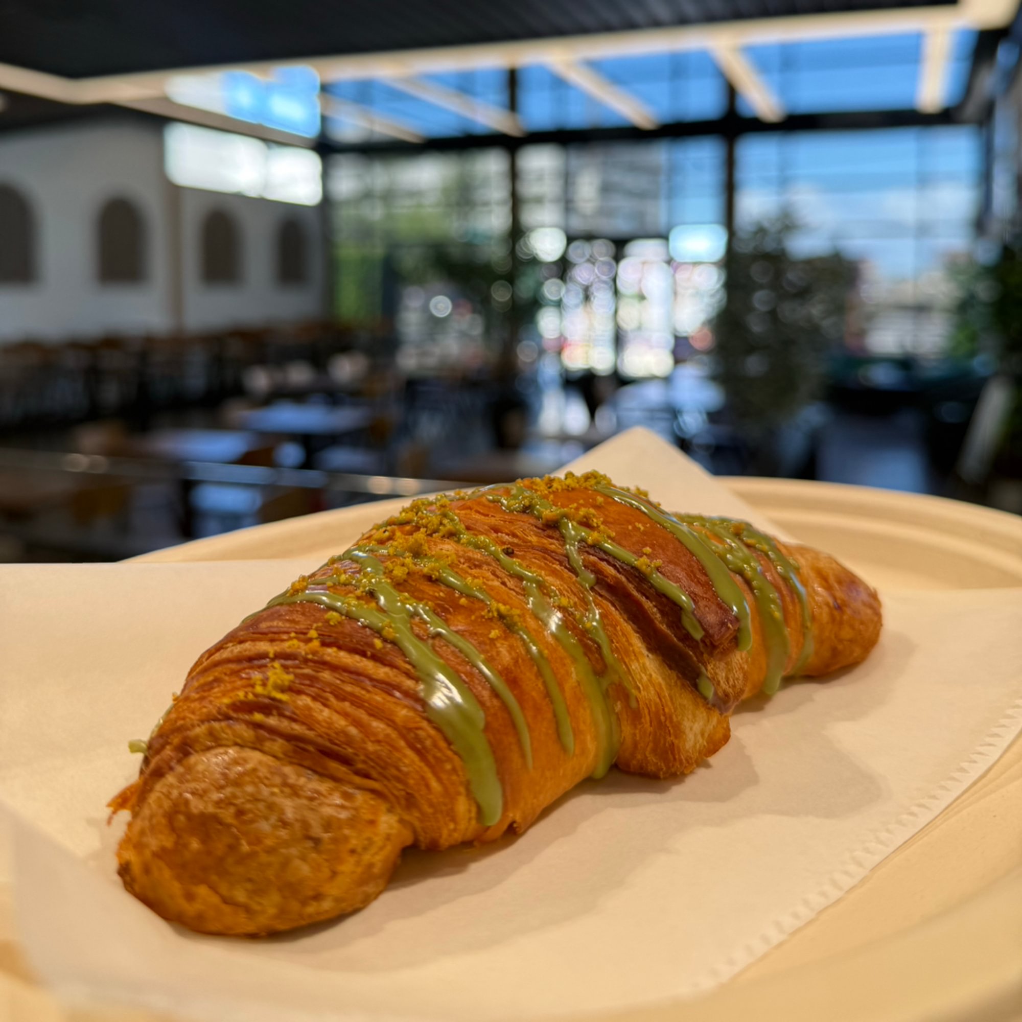 Croissant Plain