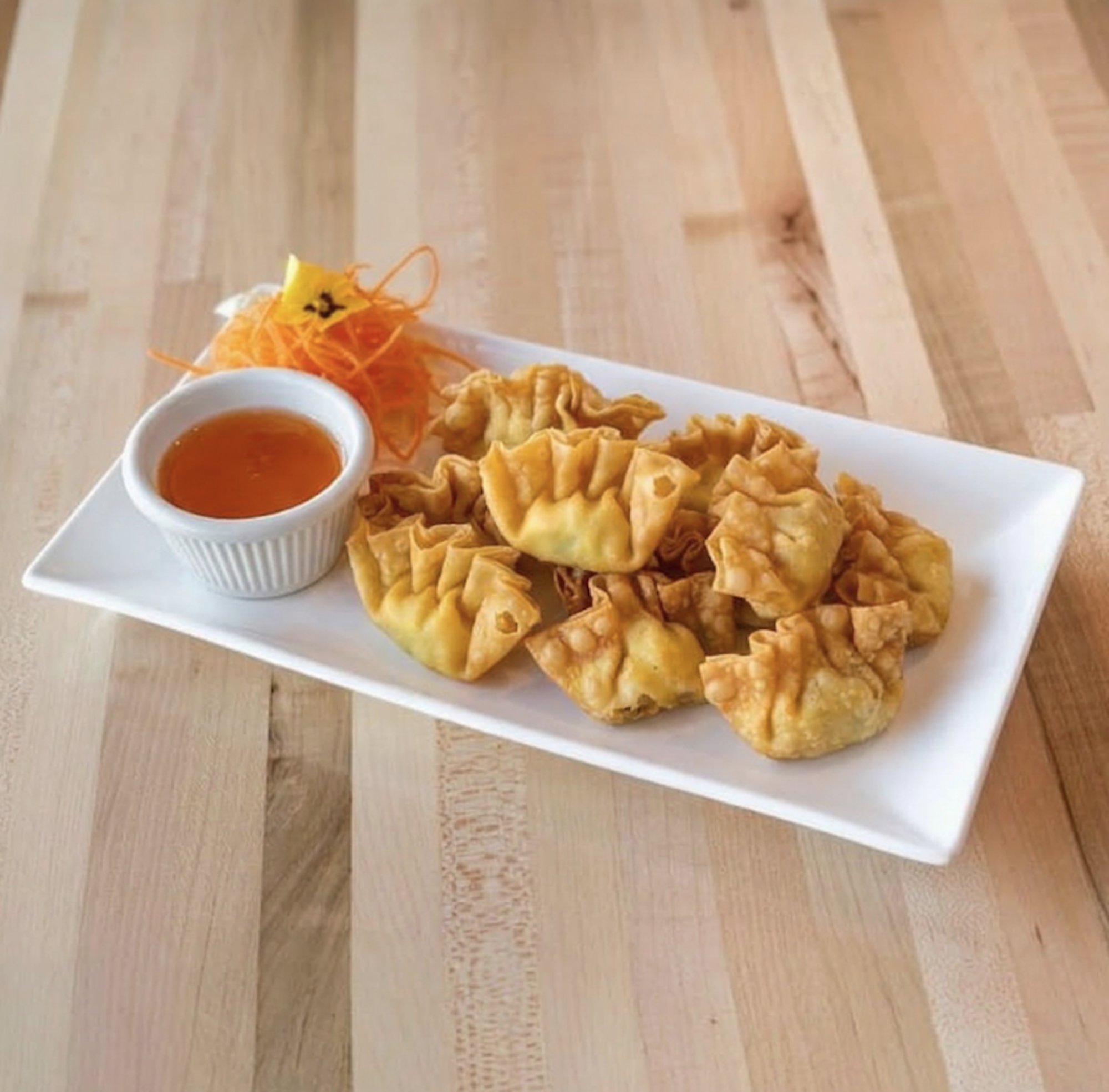 Crab Rangoon (10)