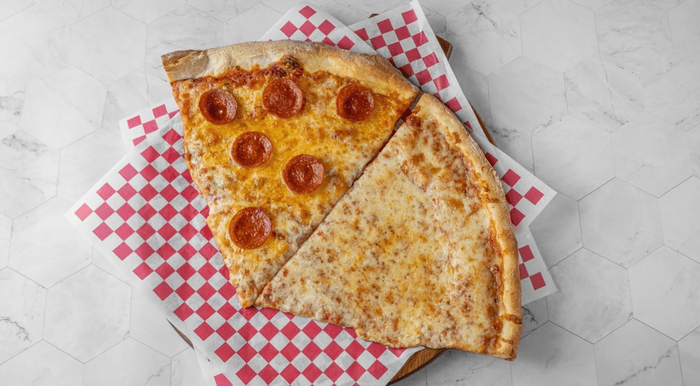 TRADITIONAL PIZZA SLICE