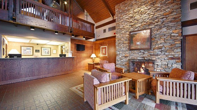 Best Western Hazleton Inn & Suites Image