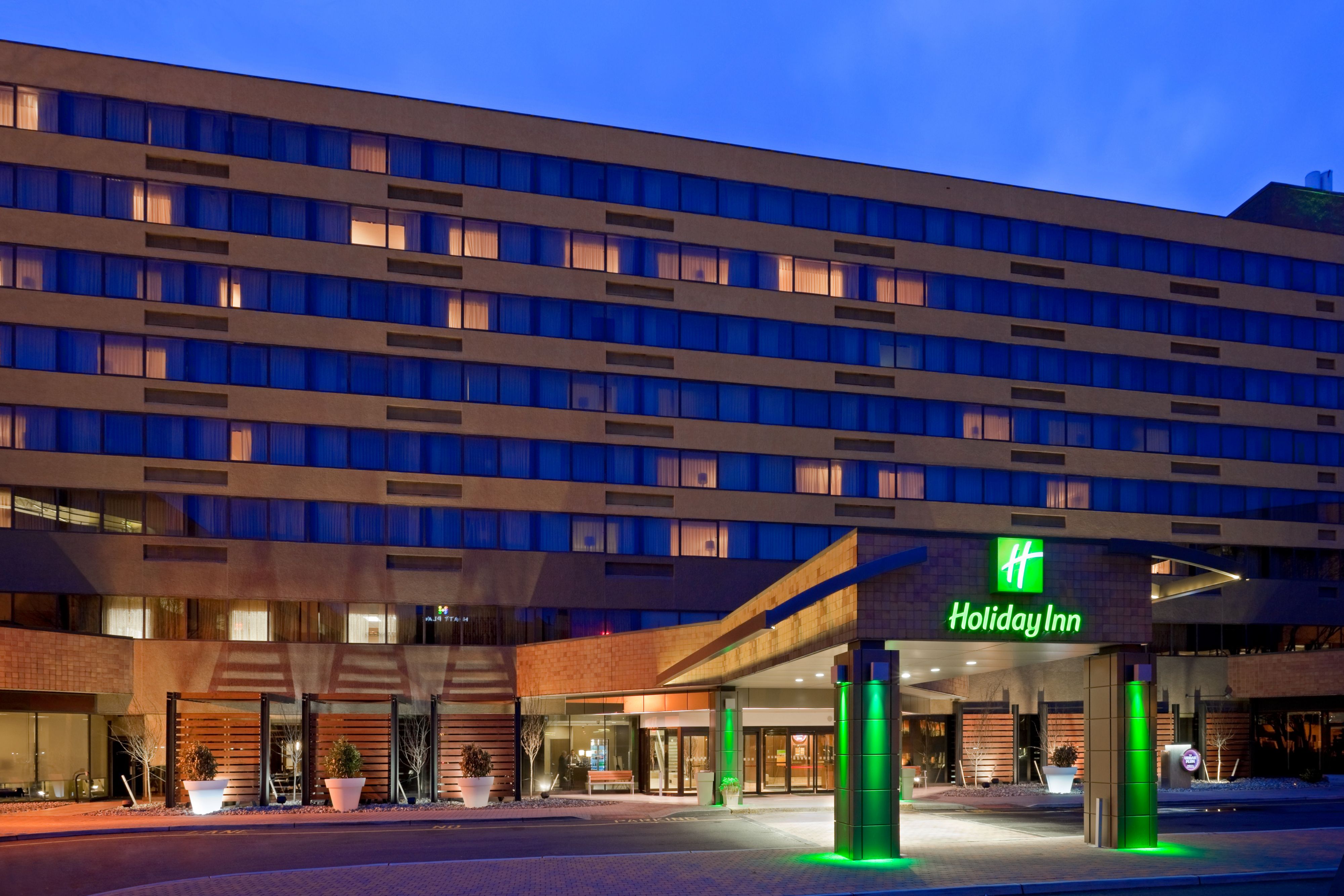 Holiday Inn Secaucus Meadowlands - Secaucus, NJ - Company Profile