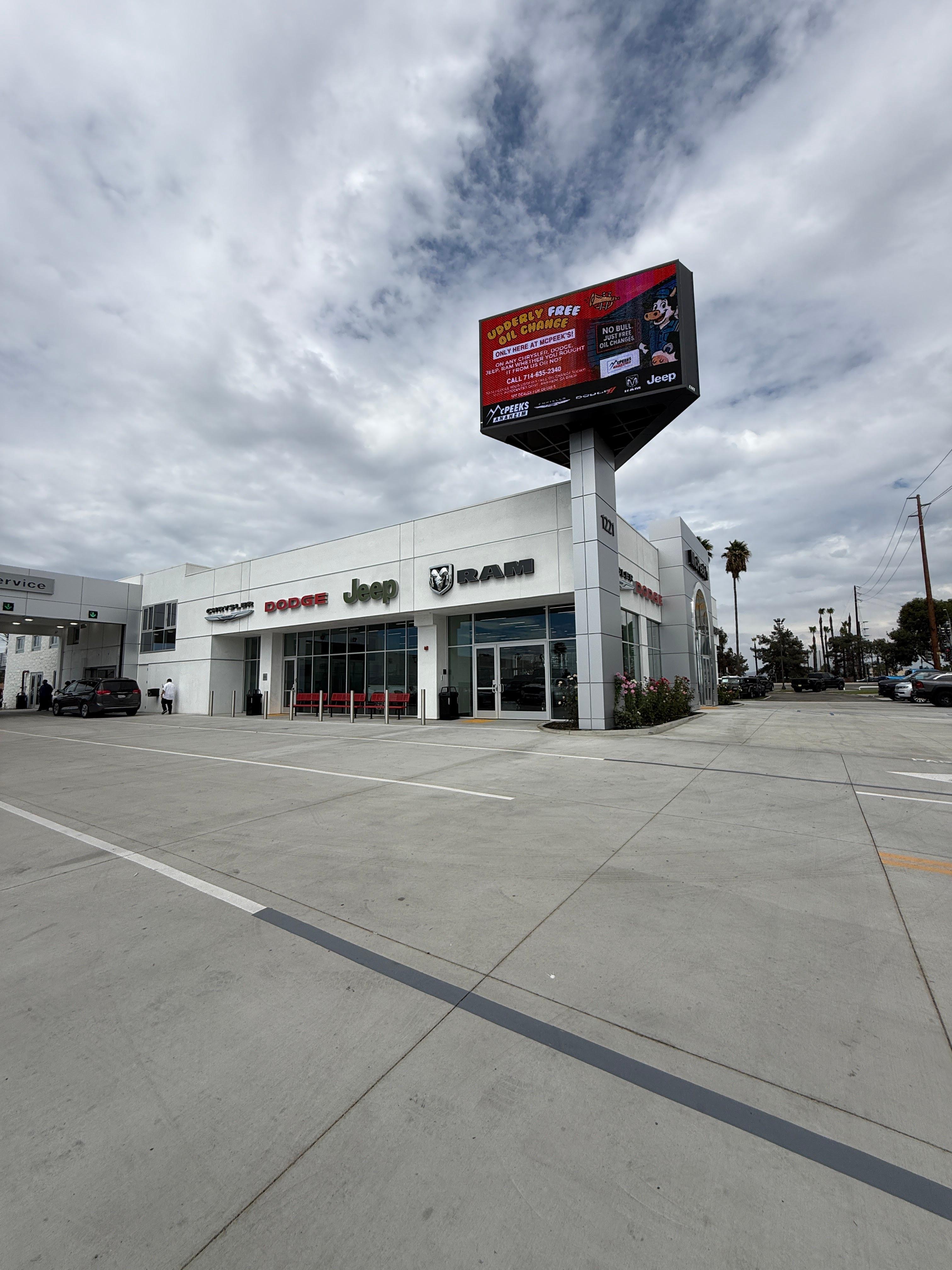 McPeek's Chrysler Dodge Jeep RAM of Anaheim Image