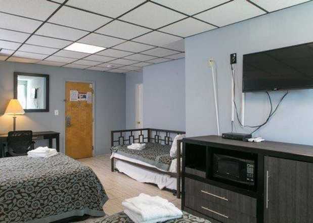 Images Econo Lodge Seaside Heights - Toms River East