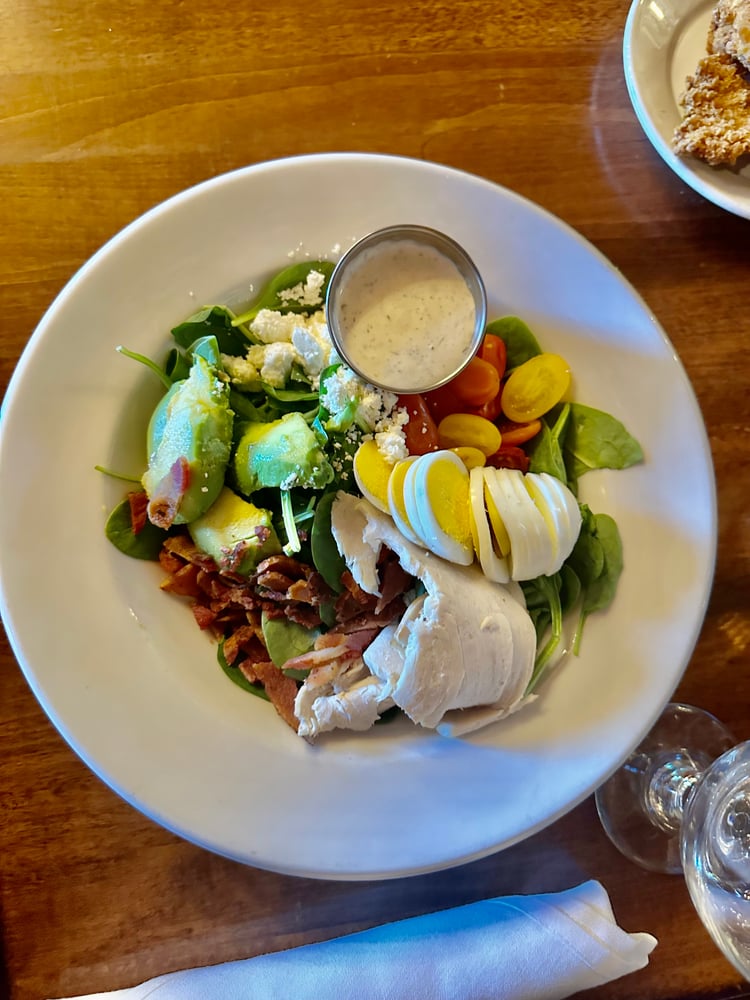 Gastro Spinach Cobb Salad