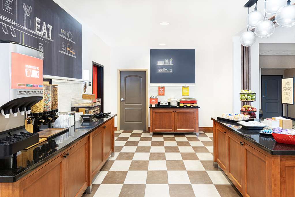 Hampton Inn & Suites Chicago Deer Park Image