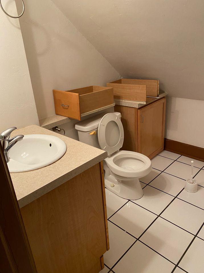 Miske's Services Logo