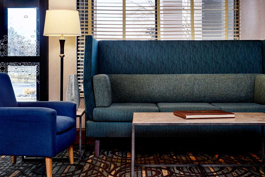 Hampton Inn Longmont Image