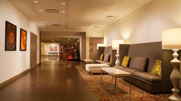 Images Omaha Marriott