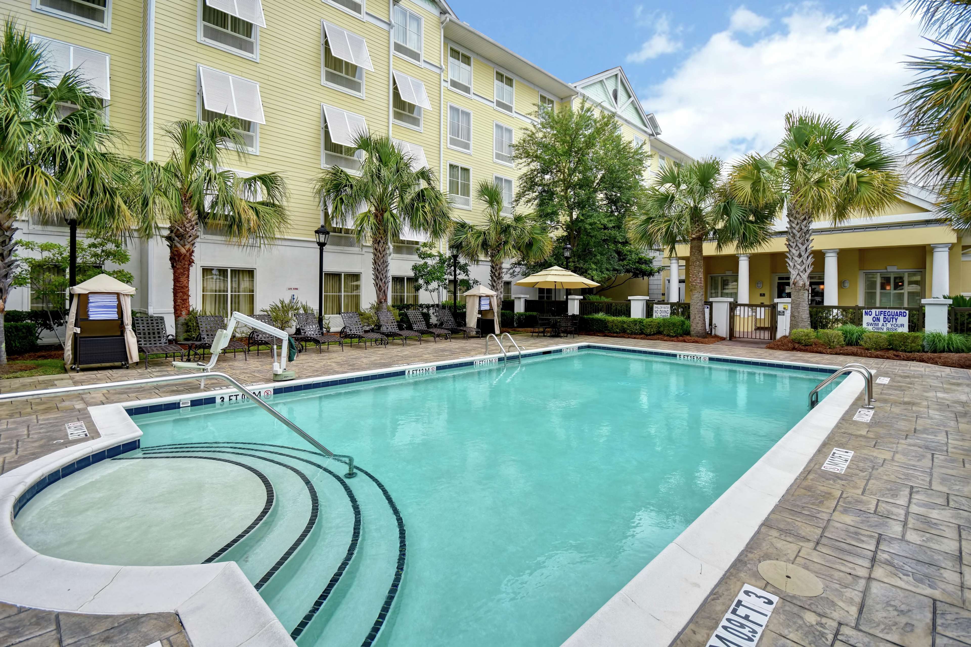 Homewood Suites by Hilton Charleston Airport Photo