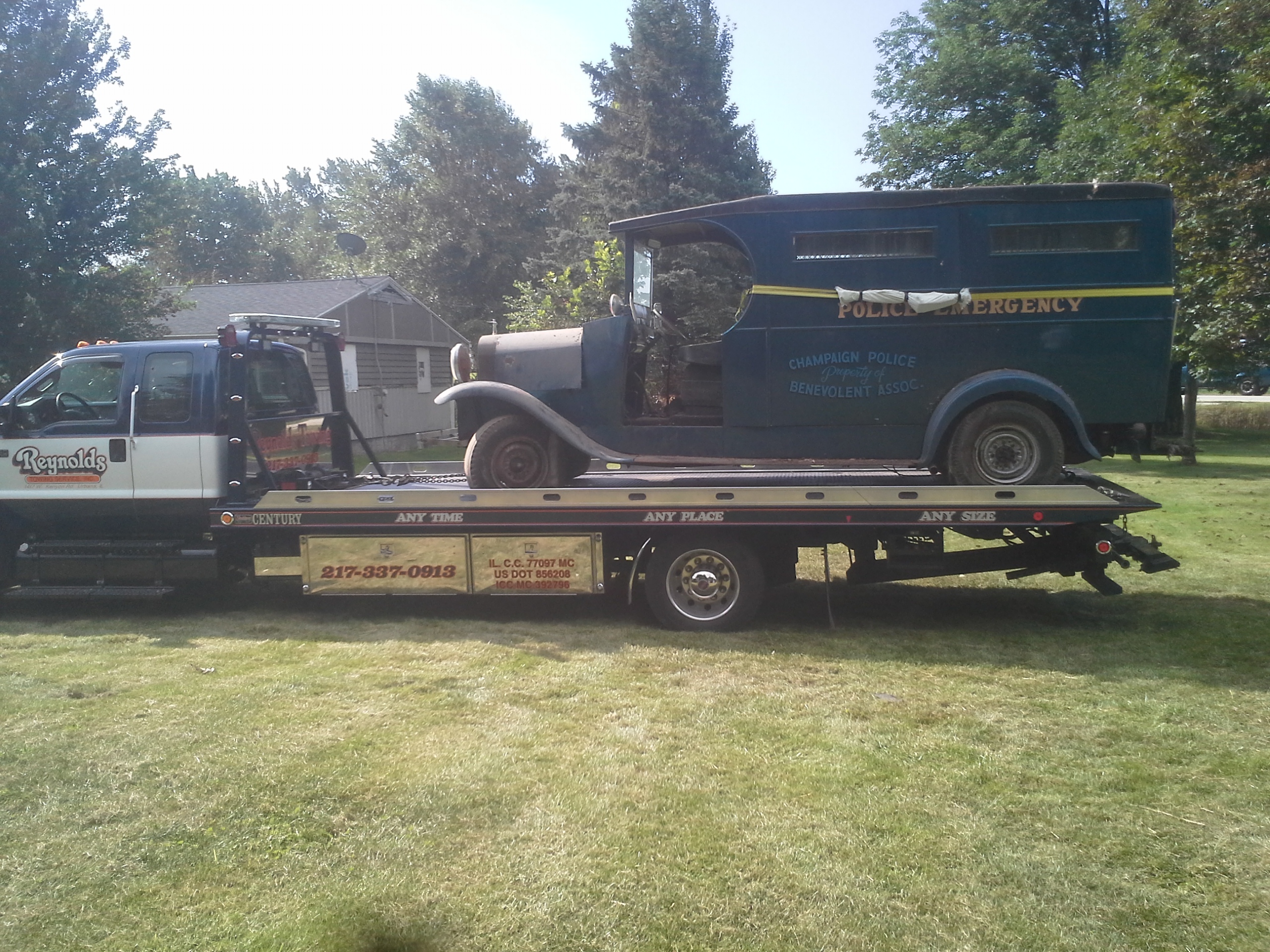 Reynolds Towing Service Photo